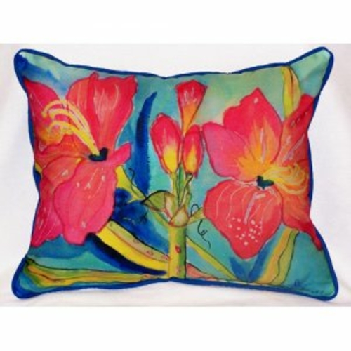Betsy Drake ZP233 Pink Amaryllis Throw Pillow- 20 x 24 in.