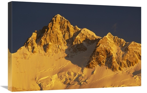 Global Gallery GCS-453475-2030-142 20 x 30 in. Dawn on Kangchenjunga&#
