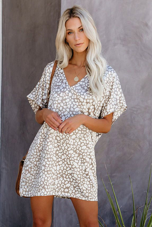 V-Neck Half Sleeve Leopard Casual T Shirt Dress with Pockets