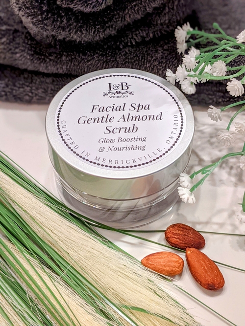 Facial Spa - Gentle Almond Scrub