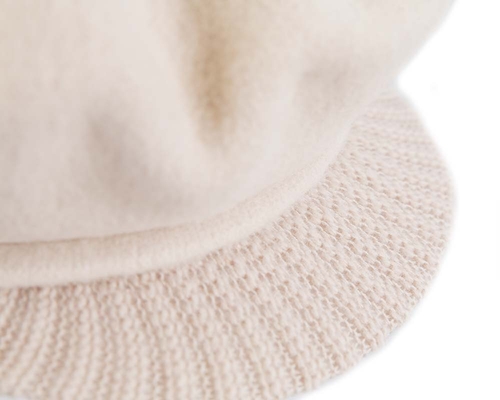 Warm nude winter newsboy cap