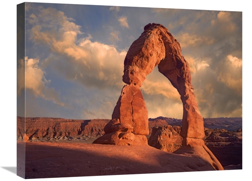 Global Gallery GCS-396171-1824-142 18 x 24 in. Delicate Arch in Arches