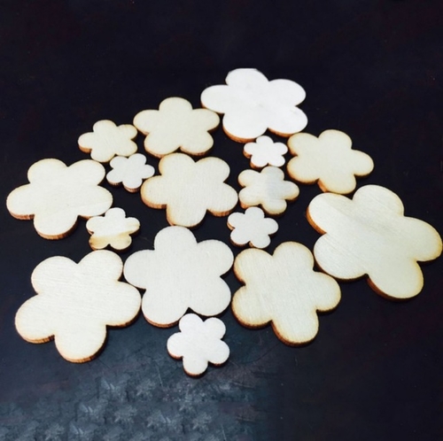 Rustic Wooden Flower Wedding Party Table Scatter