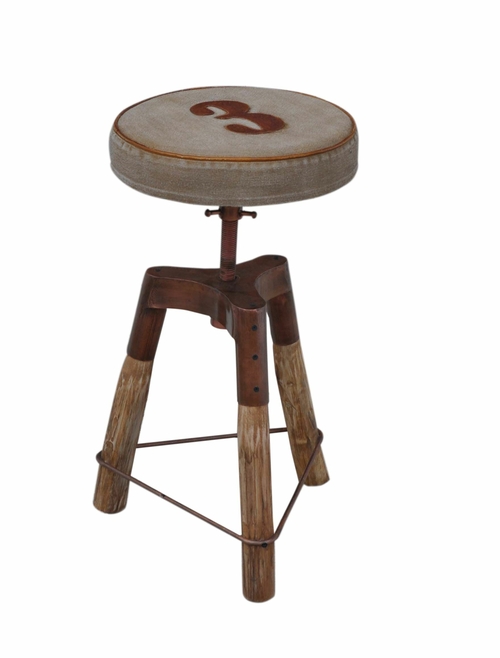 Numero Trio Stool