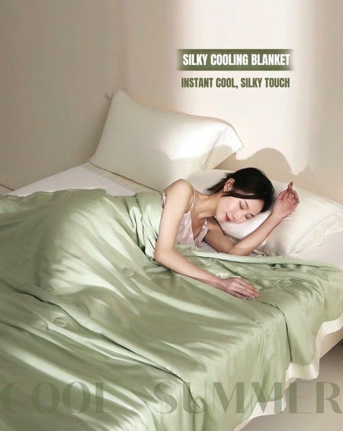 Silky Bamboo Fiber Cooling Blanket Duvet for Hot Sleepers & Night