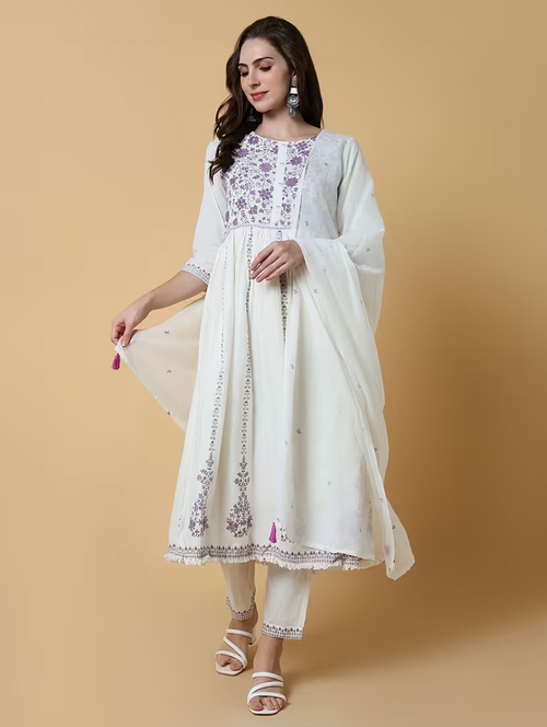 Women Embroidered Suit Set (Size-M) (Color-White)