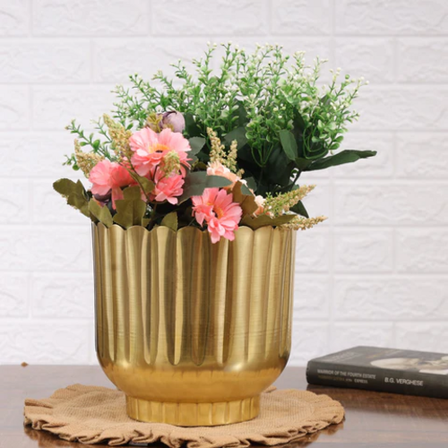 Coral Gold Planters with Cut-Work (Pack of 1)