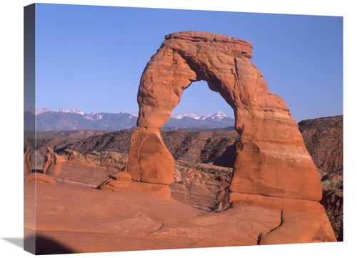 Global Gallery GCS-396597-2024-142 20 x 24 in. Delicate Arch & La Sal 