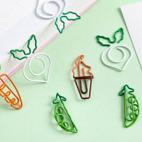 3PCS/Pack Cute Carrot Clips Bookmark Metal