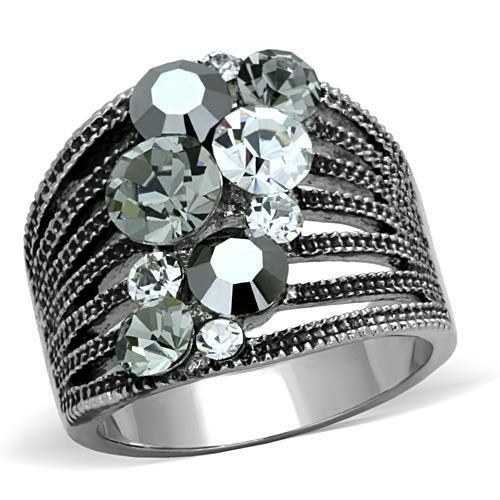Women High Polished Stainless Steel Ring with Top Grade Crystal in Bla