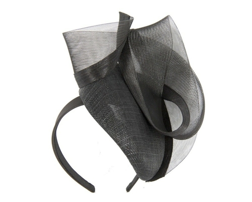 Tall black pillbox fascinator