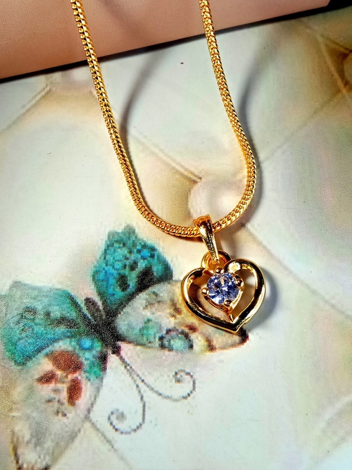 Trendy Attractive Gold-Plated Women Pendant Set With Chain