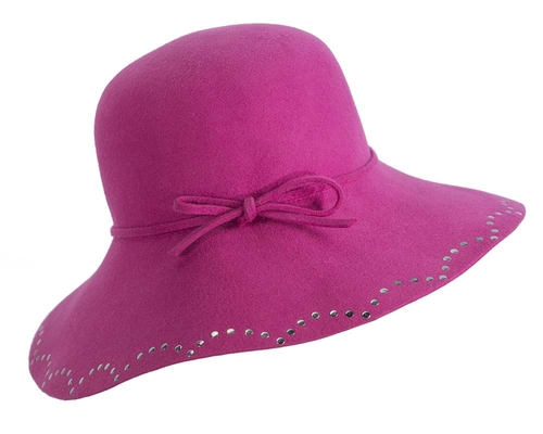 Wide brim fuchsia cloche hat