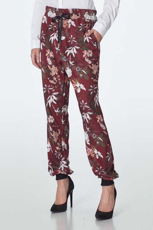  Women trousers model 148105 Nife 