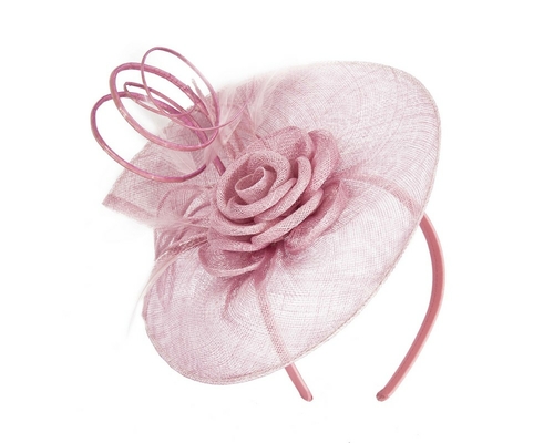 Dusty pink sinamay fascinator