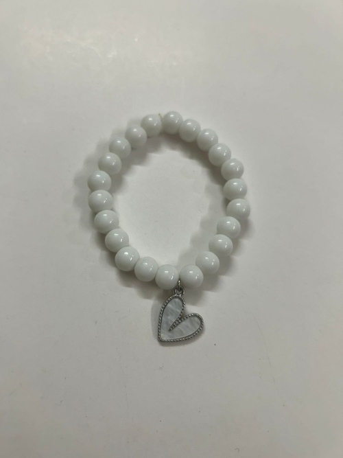 New trending bracelet With Heart Charm quartz crystal clear bracelet