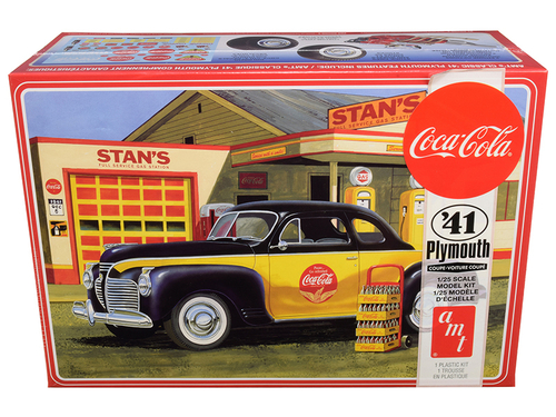 Skill 3 Model Kit 1941 Plymouth Coupe with 4 Bottle Crates