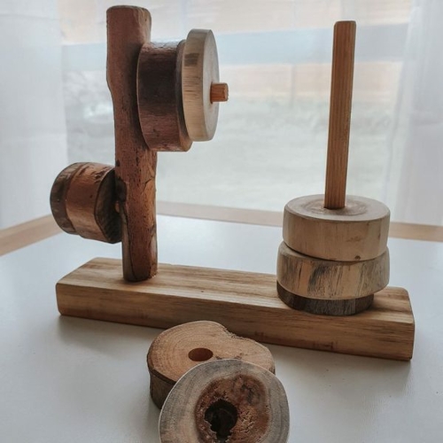 QToys Australia Montessori Horizontal and Vertical Stacker