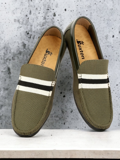 Buxton Men’s Casual Loafer Size 6 Color Olive Green