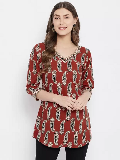 Casual Regular Sleeves Printed Women Brown Top (Size M)