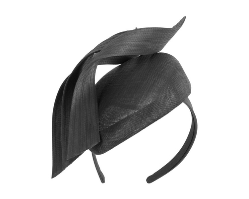 Bespoke black pillbox fascinator