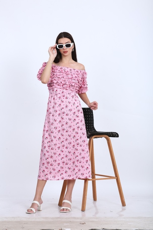 Global Queen Pink Maxi-Dress