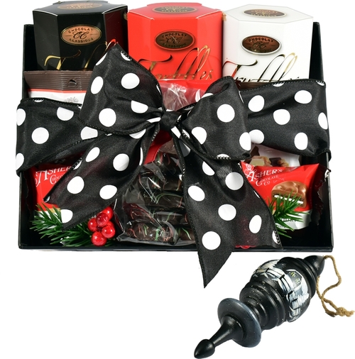 Gift Basket Village DeThHa-20 Deck the Halls Christmas Gift Basket