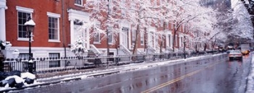 Winter  Snow In Washington Square  NYC  New York City  New York State 