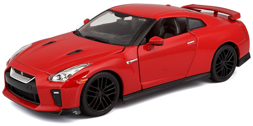 Bburago BBU21082R 2017 Nissan Gt-R Diecast Model Car, Red