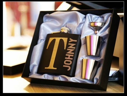 Personalized Flask Kit, Customized Hip Flask Set, Black Stainless