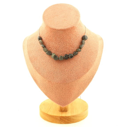 Labradorite from Finland 15 beads necklace