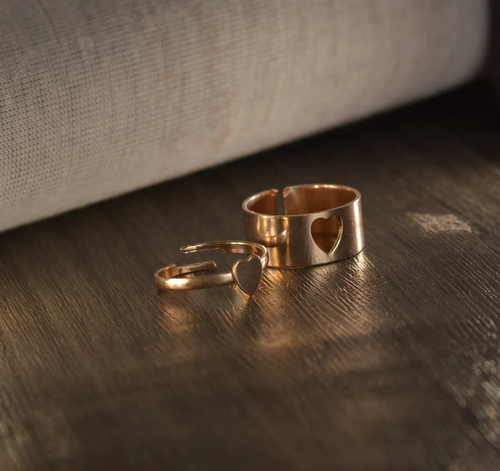 JEWELOPIA Couple Rings Hollow Heart and Heart Shape