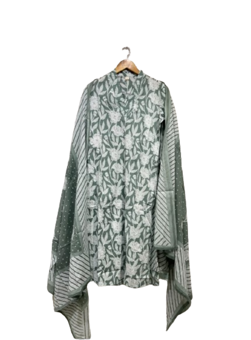 Women Print Kurti Pant & Dupatta Set For  Size M Color Green