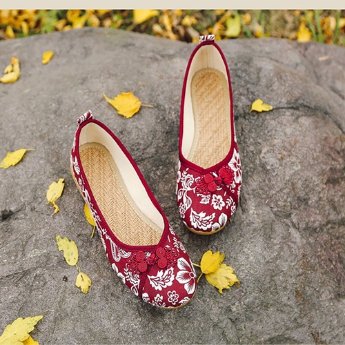 Women Cloth Shoes Round Head Breathable Outdoor