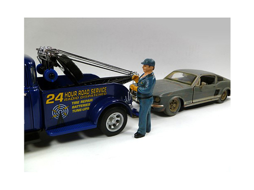 Tow Truck Driver/Operator Bill Figurine for 1/24 Scale Models by
