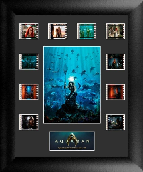 Trend Setters USFC6389 Aquaman Jason Momoa & Sharks S1 Mini Montage Fi