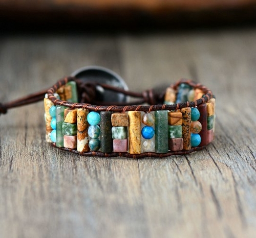 Tube Shape Natural Stones Single Leather Wrap