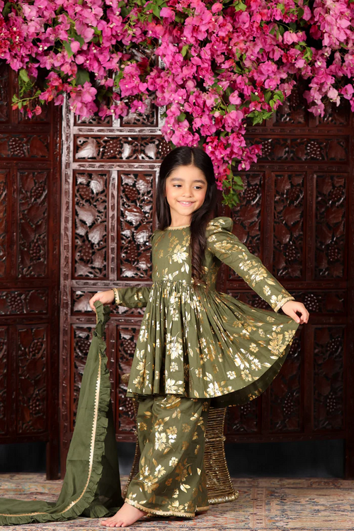 GIRLS FLARED GOLDEN PATCH PRINTED DRESS WITH DUPATTA (SIZE-3-4yr)