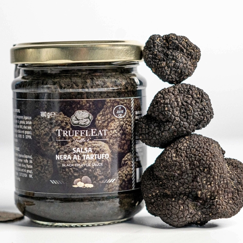 Black sauce with black summer truffle 5% 180 gr