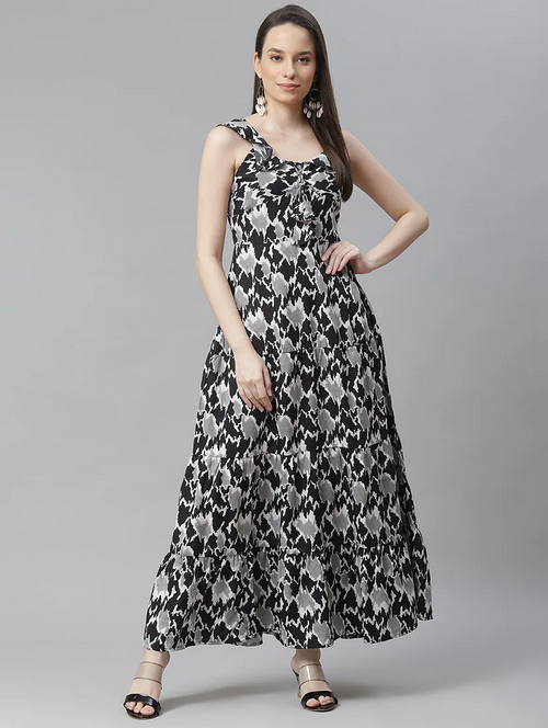 Women Fit and Flare Black Dress (Size M)