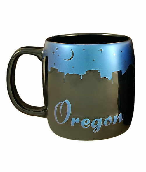 Americaware SMORE03 Oregon 22 oz Night Sky Silhouette Mug