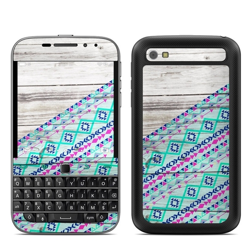 DecalGirl BC10-TRAVELER BlackBerry Classic Skin - Traveler