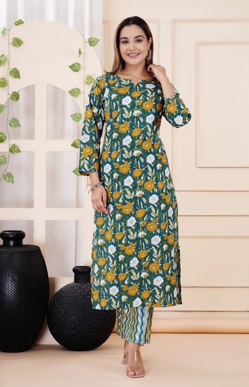 Cotton Fabric Notch Collar Full Sleeve Kurta with Pant for Woman