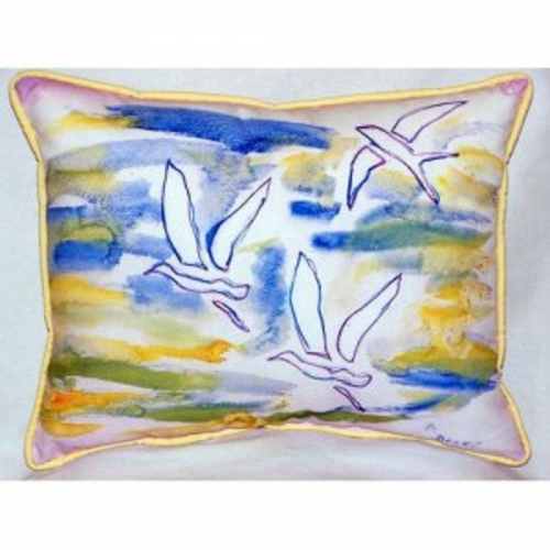Betsy Drake ZP941 Three Gulls Indoor & Outdoor Throw Pillow, 20 x