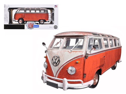 1960 Volkswagen Microbus Deluxe USA Model Red Rusted Verion 1/24