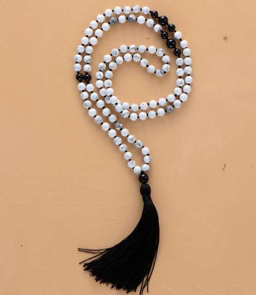 Unique Natural Howlite Black Onyx Long Tassel