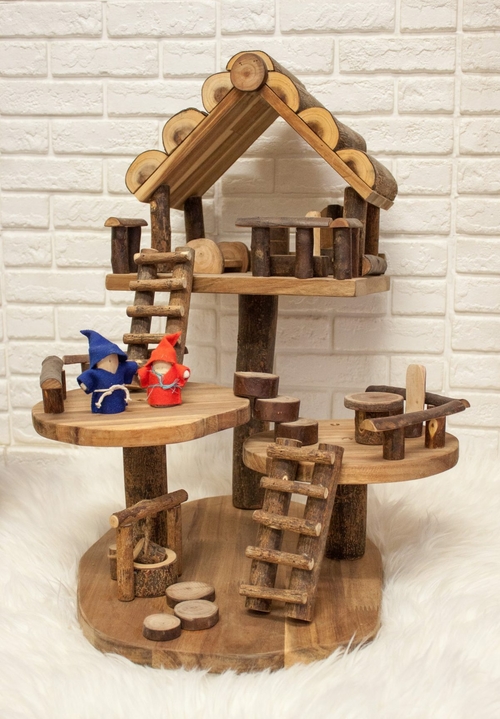 QToys Australia (USA) Large Tree House
