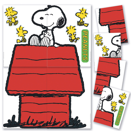 Eureka EU-847611BN Giant Character Snoopy & Dog House Bulletin Board S