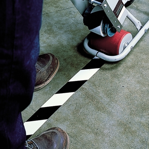 Tape Logic T9436BW 4 in. x 36 yards Black & White Striped Vinyl Safety