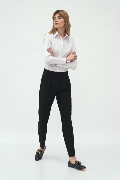  Women trousers model 152137 Nife 